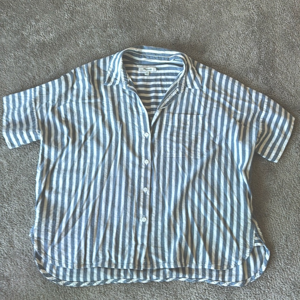 Madewell resort shirt, half sleeve button down
